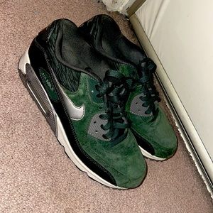 Nike air max green color